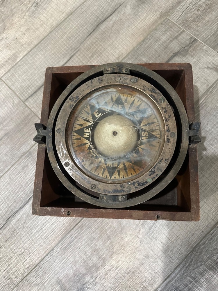 ES Ritchie Boston Antique Ships Compass 38395
