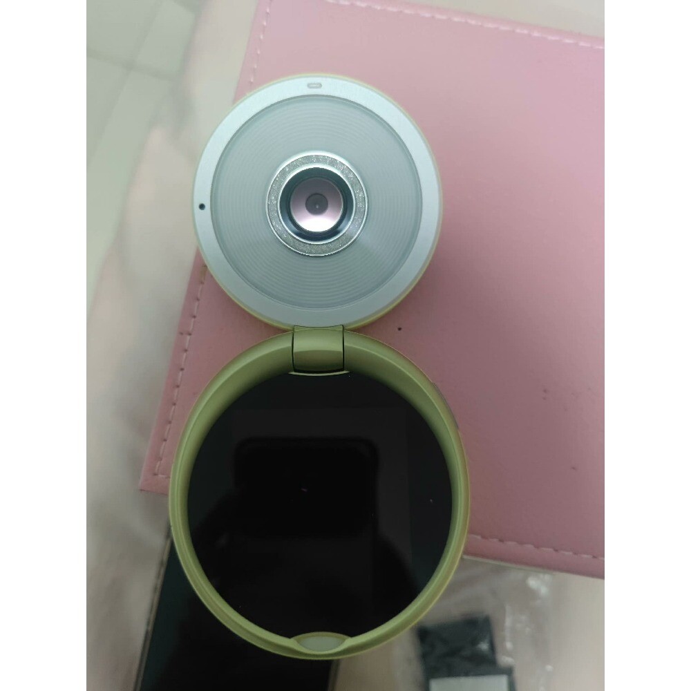 Casio TR-M10 Digital Camera Face Detection Bluetooth Beauty function TouchScreen