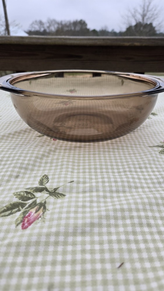 Vintage Brown Pyrex Baking Dish