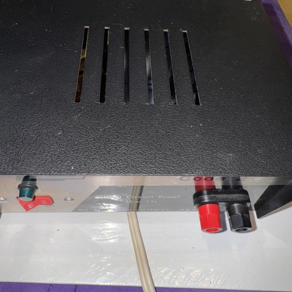 Vintage - Electronic Regulated POWER SUPPLY - Solid State -short Circuit Proof