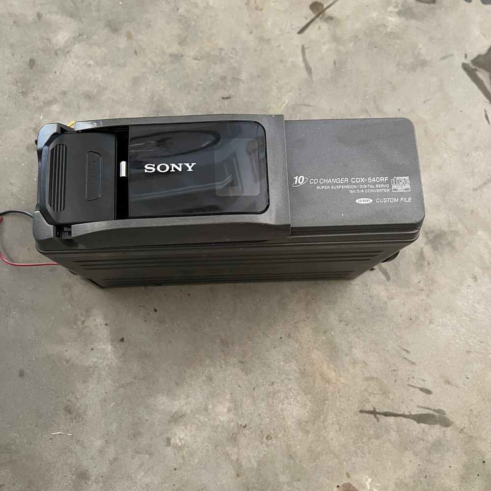 Sony 10 Disc Automatic Changer Digital Audio CDX-540RF Untested