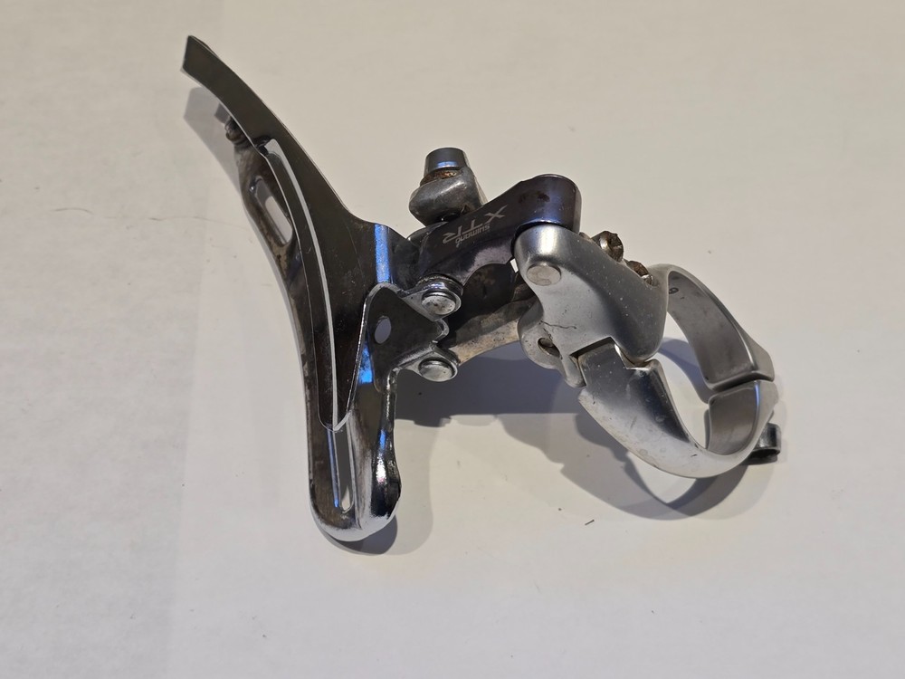 Shimano fd-m910 xtr rear derailleur, top pull