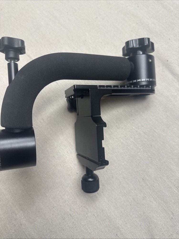 ProMaster GH-10 Gimbal Head Code 5111 for Tripod