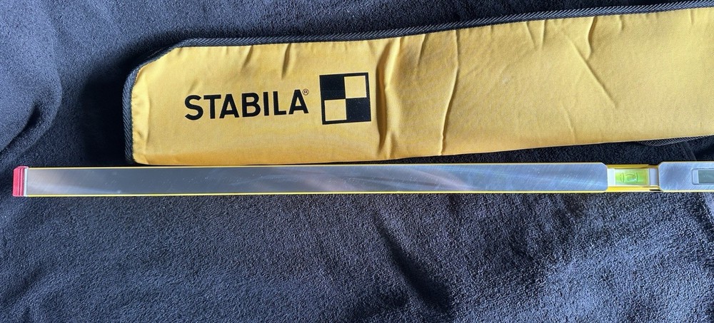 Stabila 48" Tech 196 Electronic Level Dust & Waterproof IP65 With Case