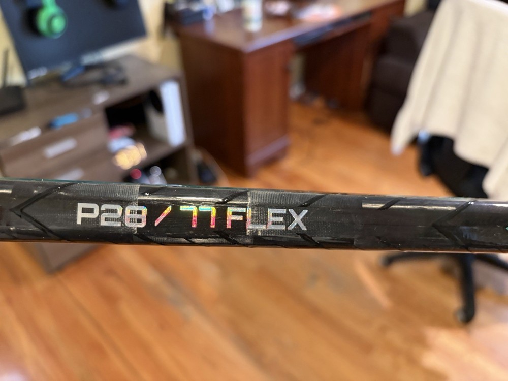 New Bauer Pulse P28 77 Flex Lefty