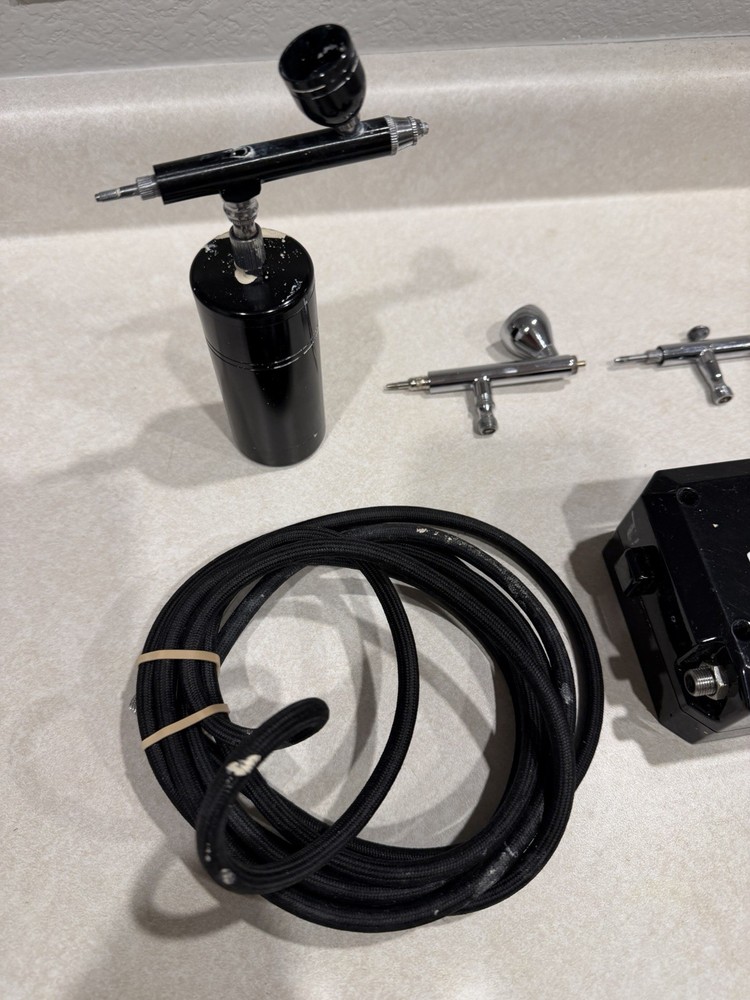 Mini Compressor Airbrush Kit