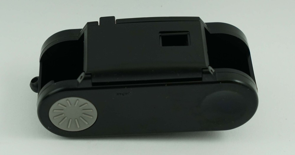 Le Mini by Le Clic 110 Camera