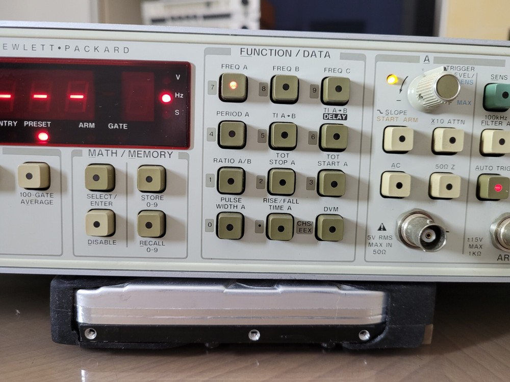 HP 5334A HP Agilent Universal Counter