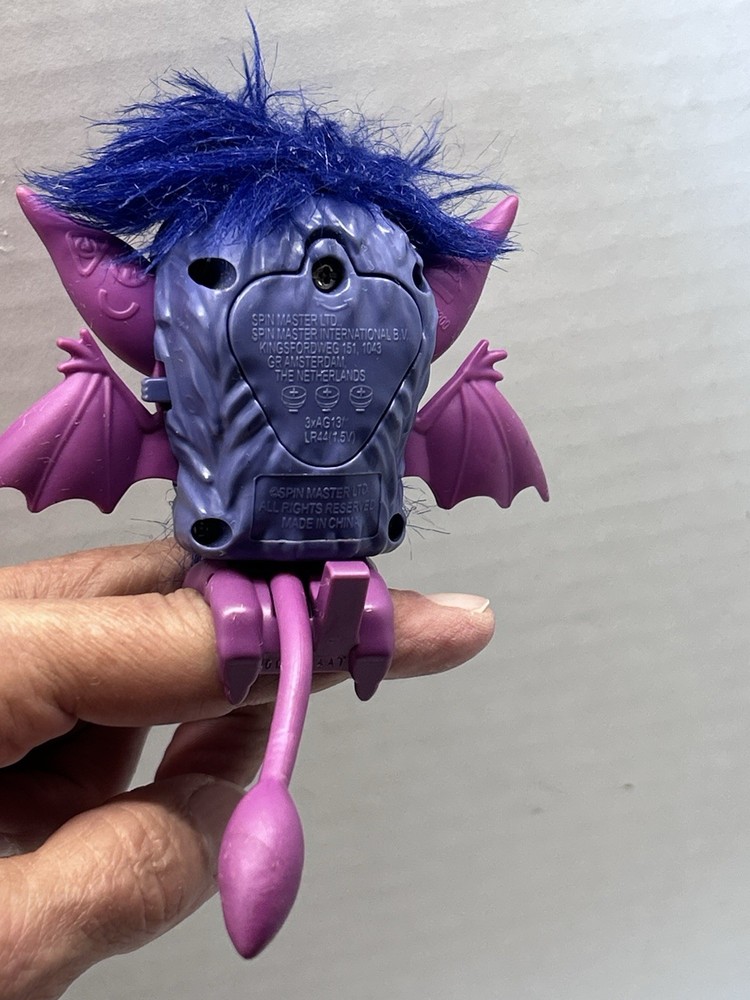 Scritterz Battyz Toy Interactive Collectible Jungle Creature