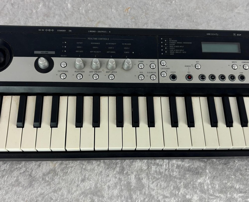 Korg microSTATION Music Workstation