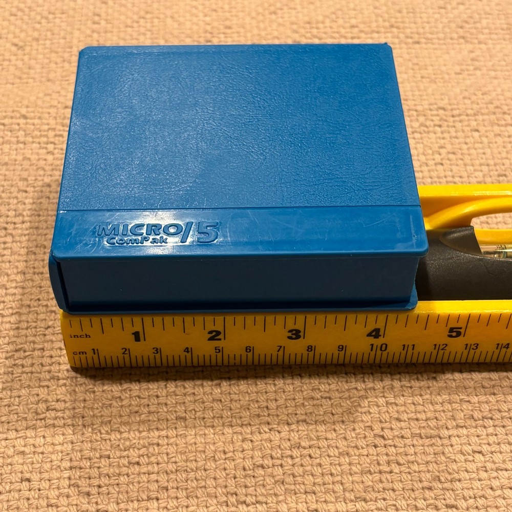 Vintage SRW Micro/5 Disk Diskette ComPak Case Blue Plastic Cover Spine