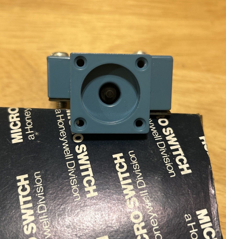 MICRO SWITCH LZZ21 HONEYWELL LIMIT SWITCH - NEW OPEN BOX