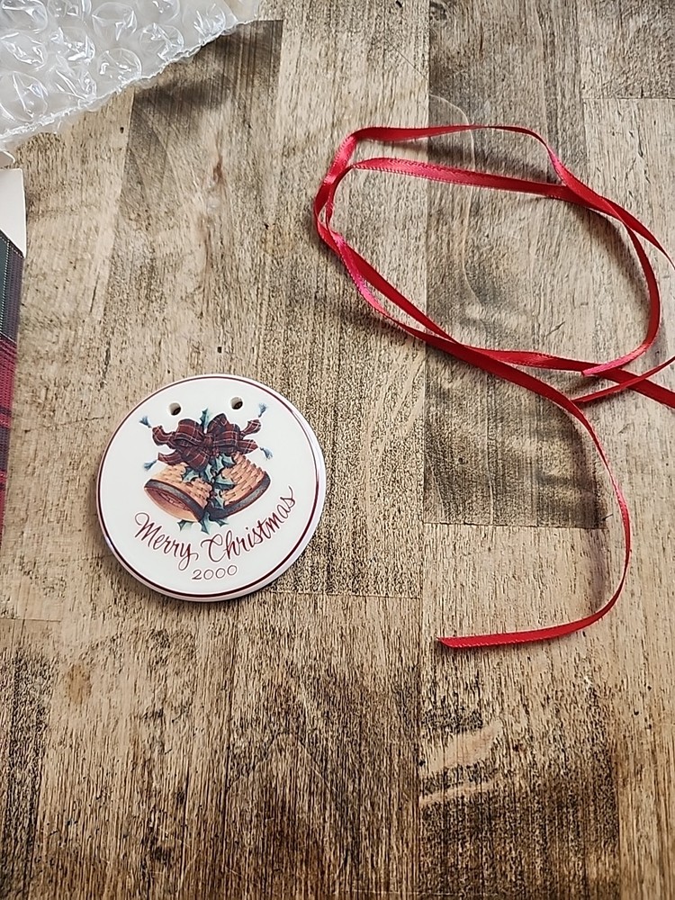 Longaberger Merry Christmas 2000 Basket Accessory