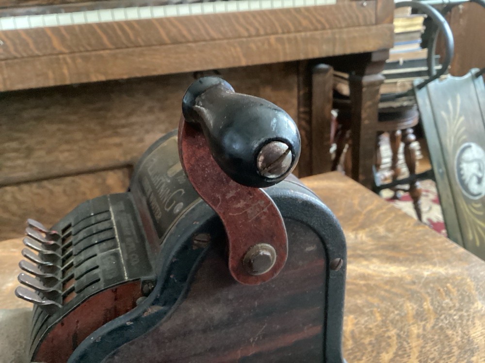 Check Writer Machine Antique F&E Lightning 700 Check Protector