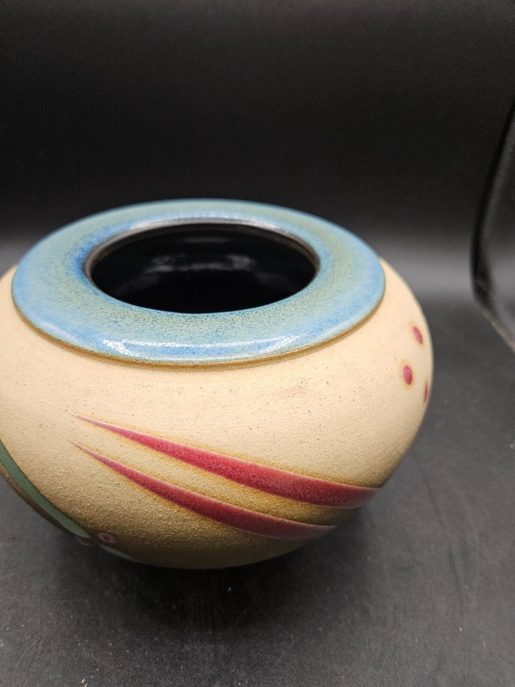 VTG. Ceramic Pottery Vase Multicolored