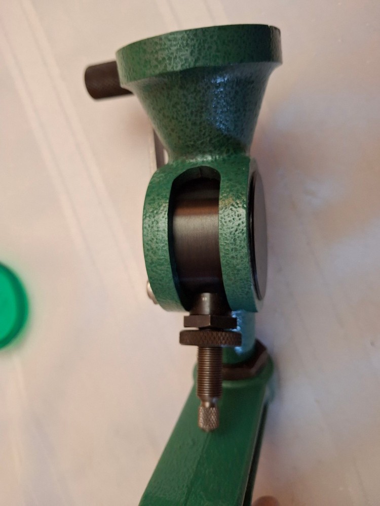 RCBS Powder Measure Hopper Excellent!