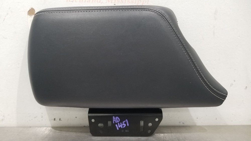 16 DODGE CHALLENGER SRT FRONT FLOOR CENTER CONSOLE LID BLACK LEATHER