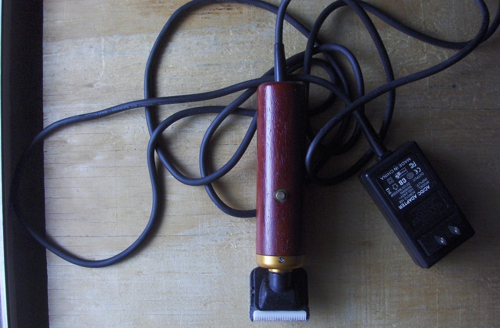 Professional Pet Grooming Clipper, slightly used.