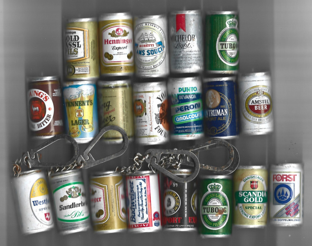 MINI CANS BEER AND KEY CHAINS
