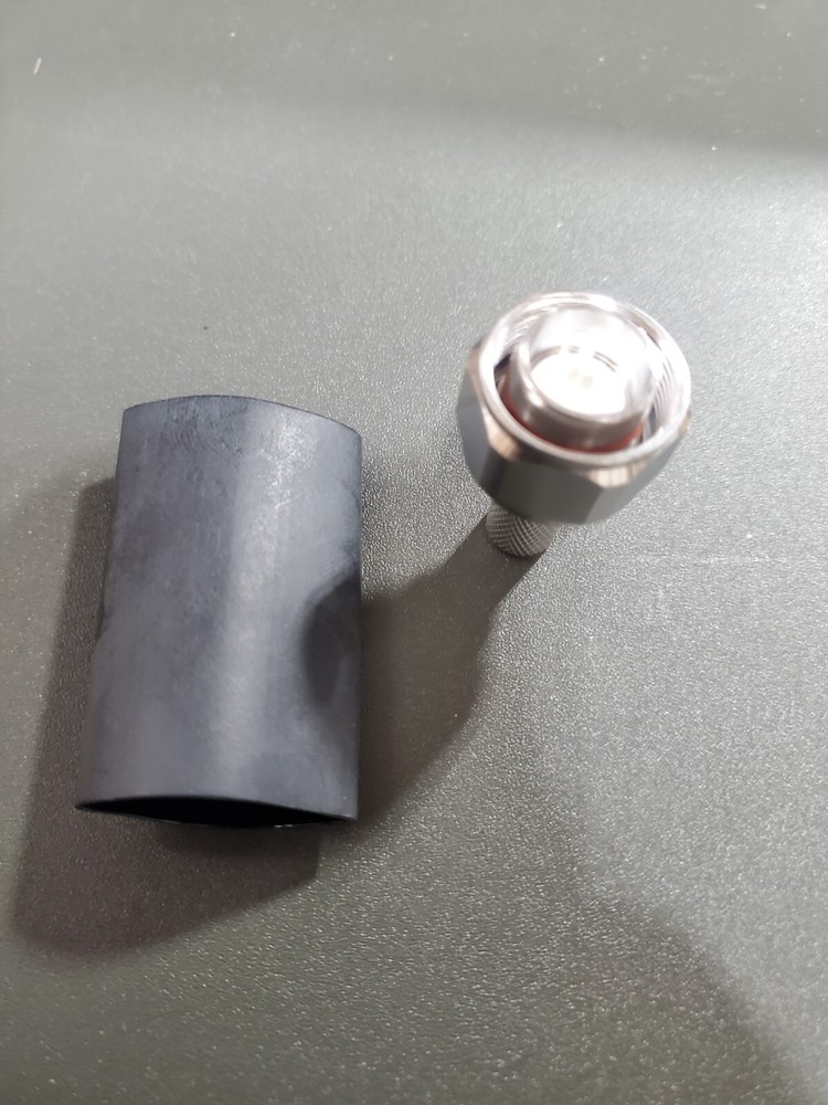 4.3 Male crimp connector for 400 type cable