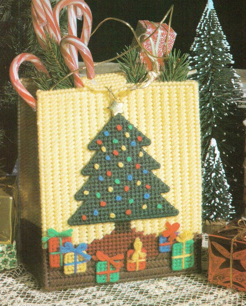 CHRISTMAS TREE GIFT BAG PLASTIC CANVAS PATTERN INSTRUCTIONS