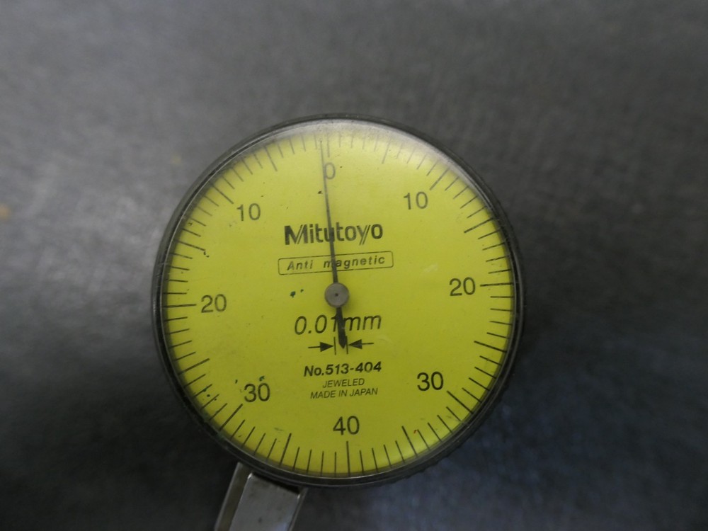 MITUTOYO NO. 513-404 DIAL TEST INDICATOR
