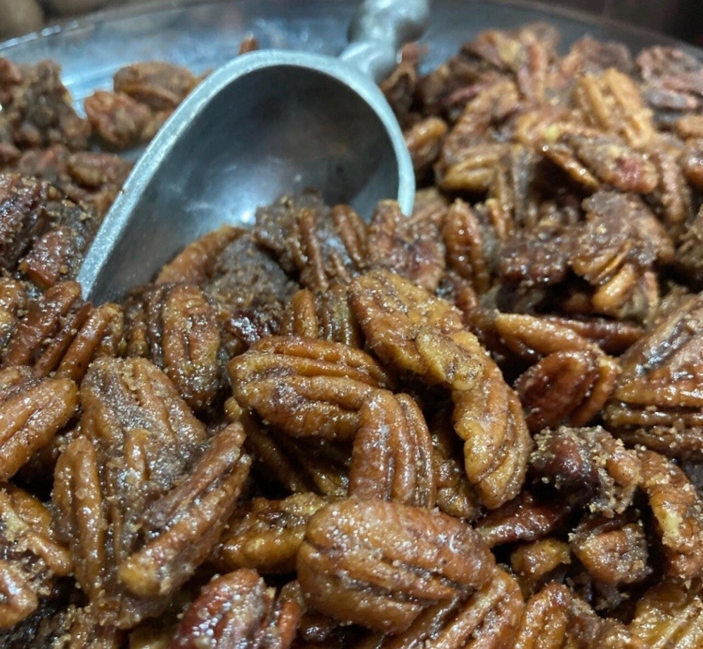 Sugar-free cinnamon candied pecans