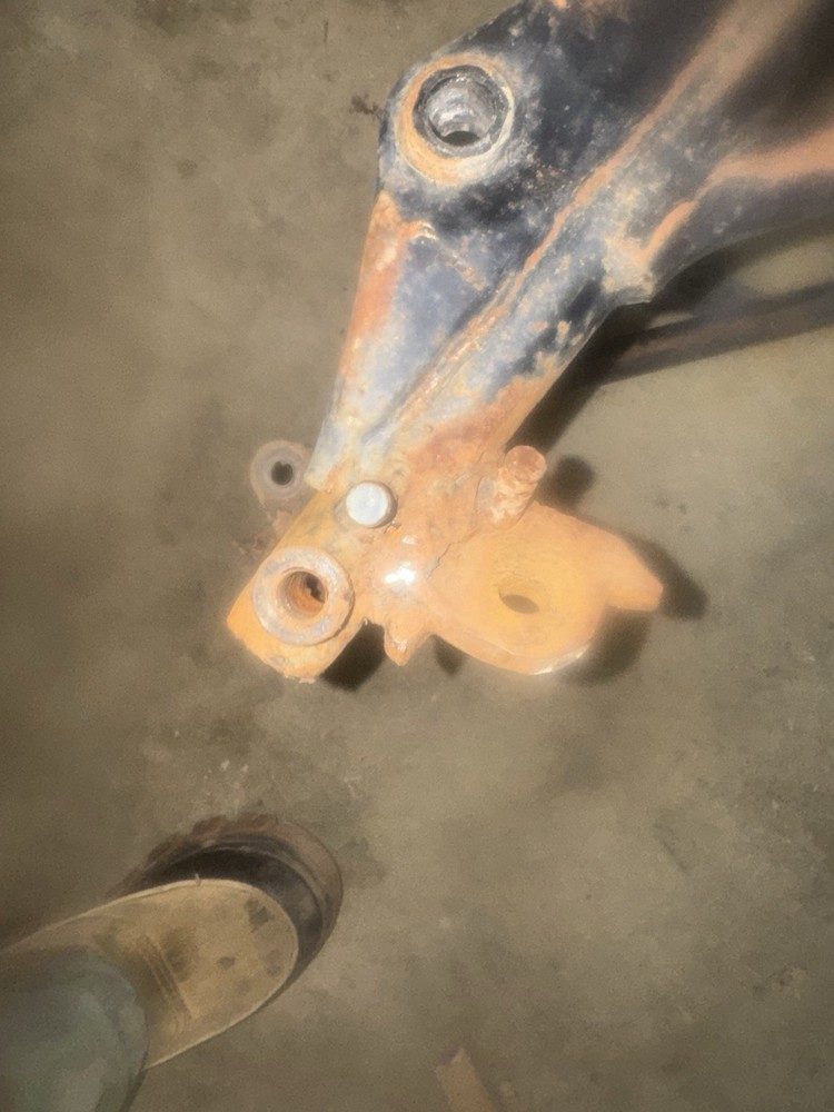 82-85 suzuki dr-250 Frame