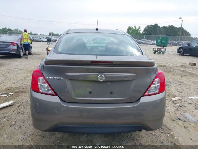 VERSA 2017 Glove Box 4330663