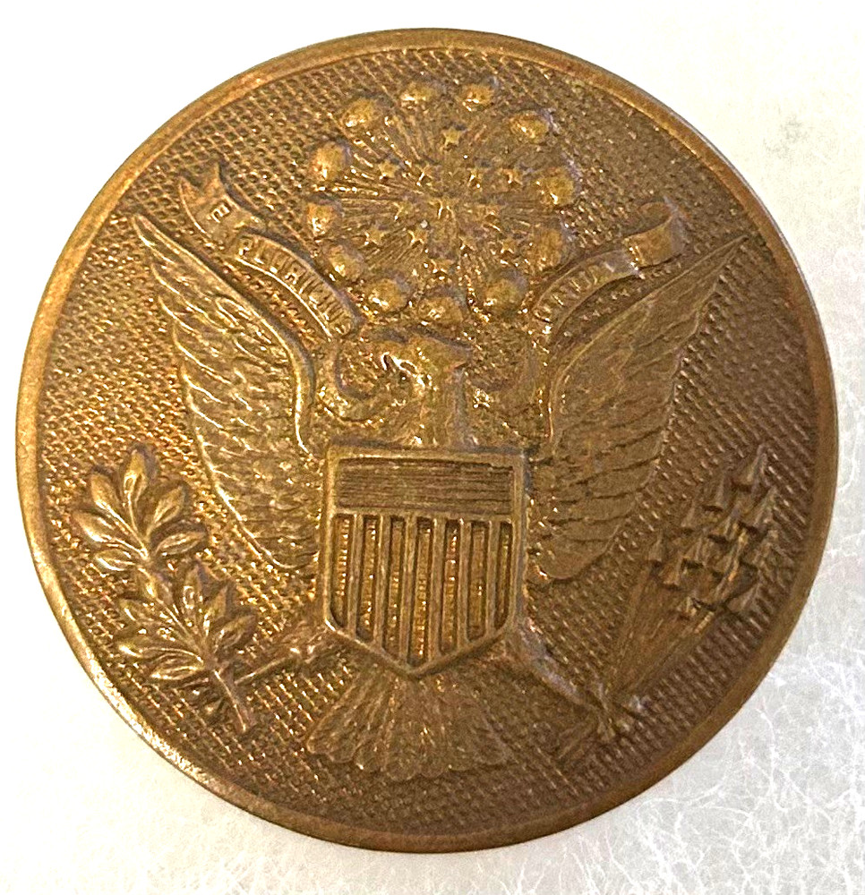 WWI US Army NCO Cap Badge