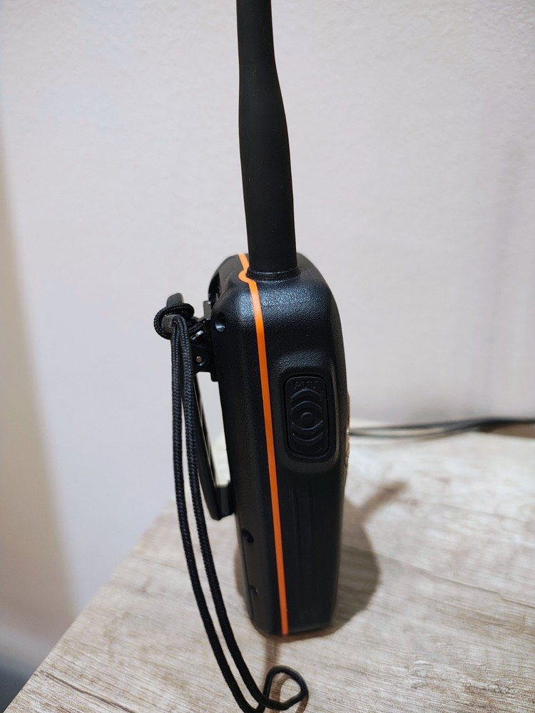 Standard Horizon HX400