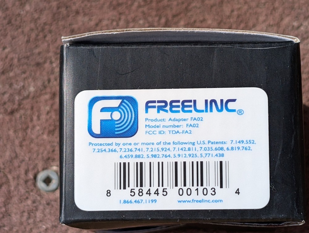 FreeLinc FA-02, wireless handmic adapter for — NIB