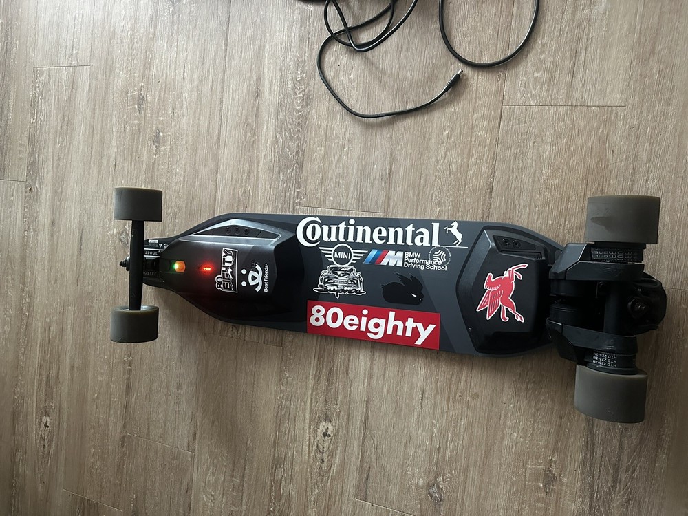 Boosted Stealth Electric Longboard - Black