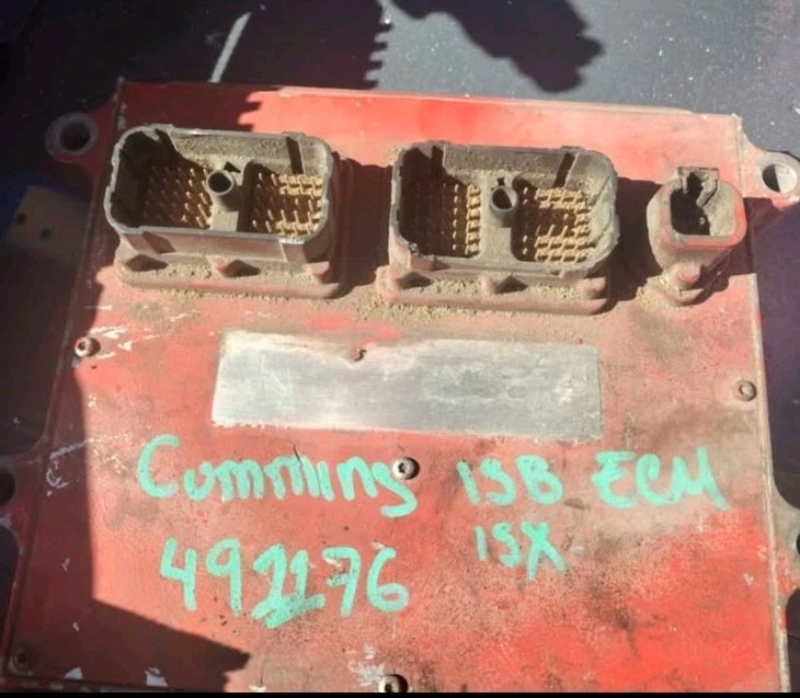 Used OEM Ecu Cummins ISX  PN:492176, Pulled Working