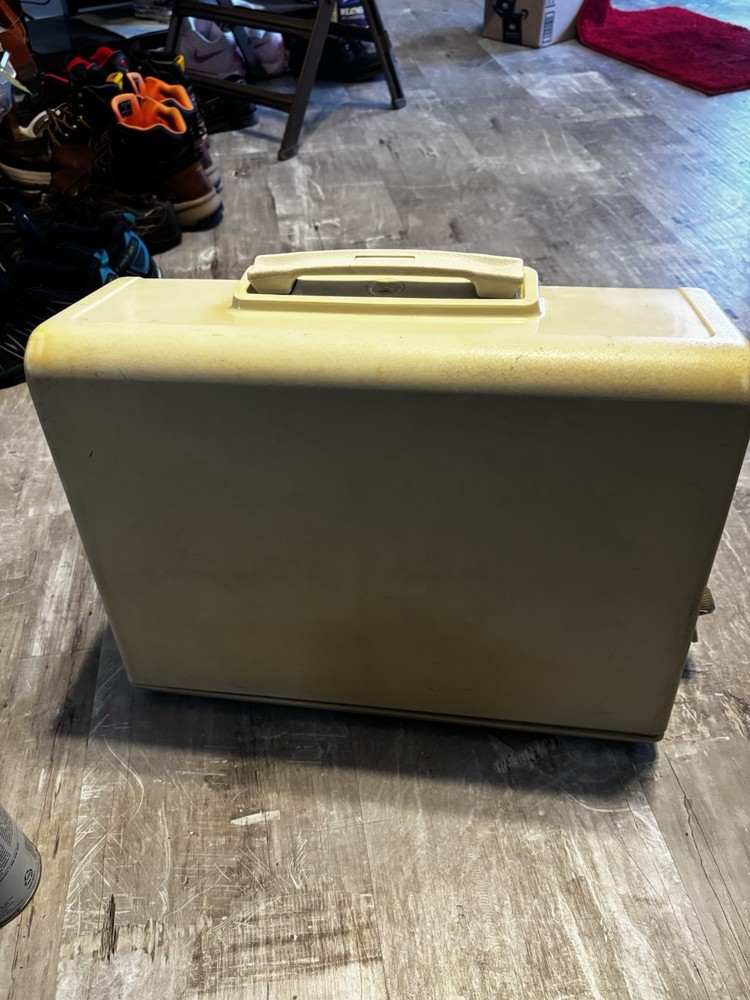 Kenmore Vintage Sewing Machine