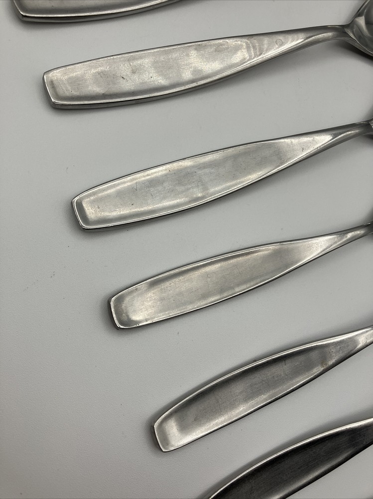 13 West Elm Stainless Satin Flatware Teaspoon & Tablespoon & Serving Silverware