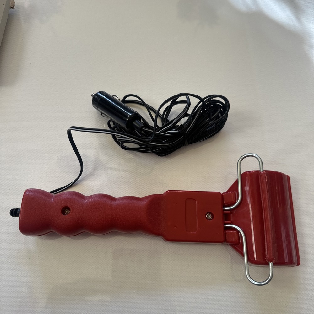 Heated Windshield Ice Scraper Vintage with Box