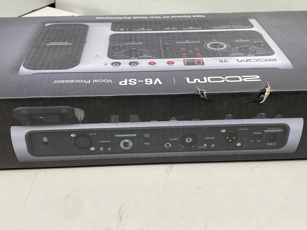 Zoom V6-SP Vocal Processor Pedal Effects - Black