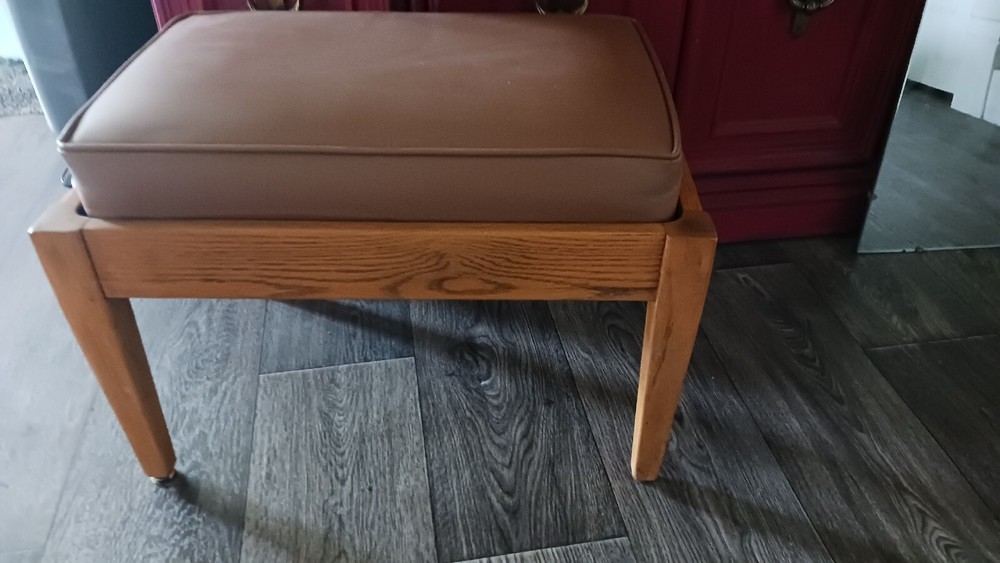 Vintage Stool Bench Ottoman Vinyl Top Wod Legs