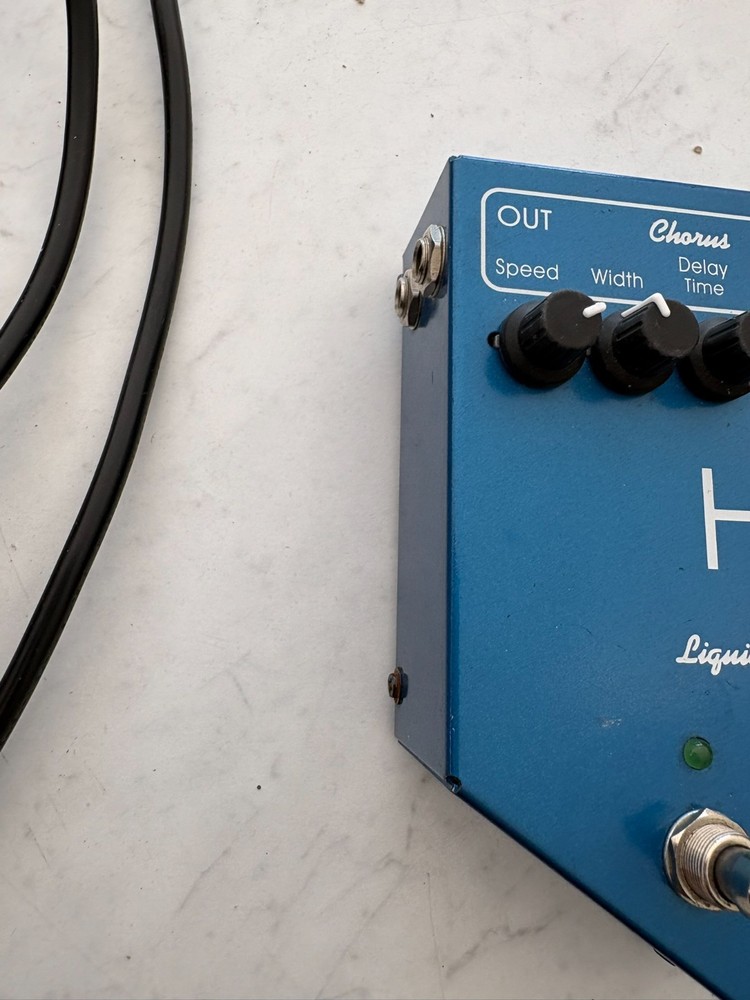 Visual Sound H2O Chorus Pedal