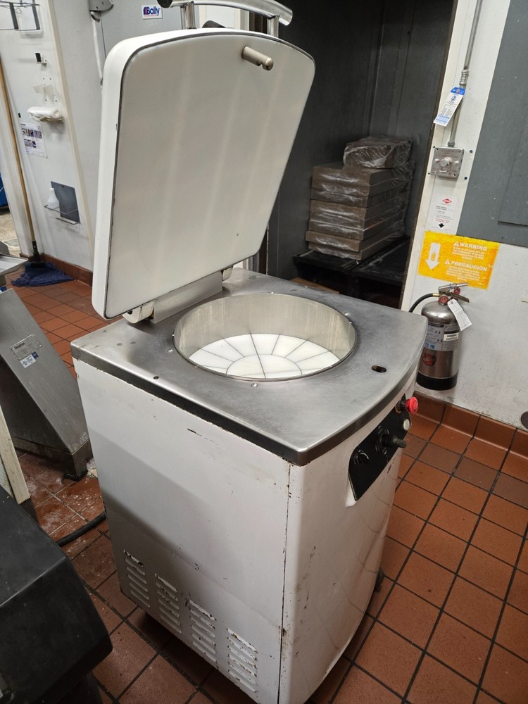 XEBECO dough divider machine in perfect working condition.