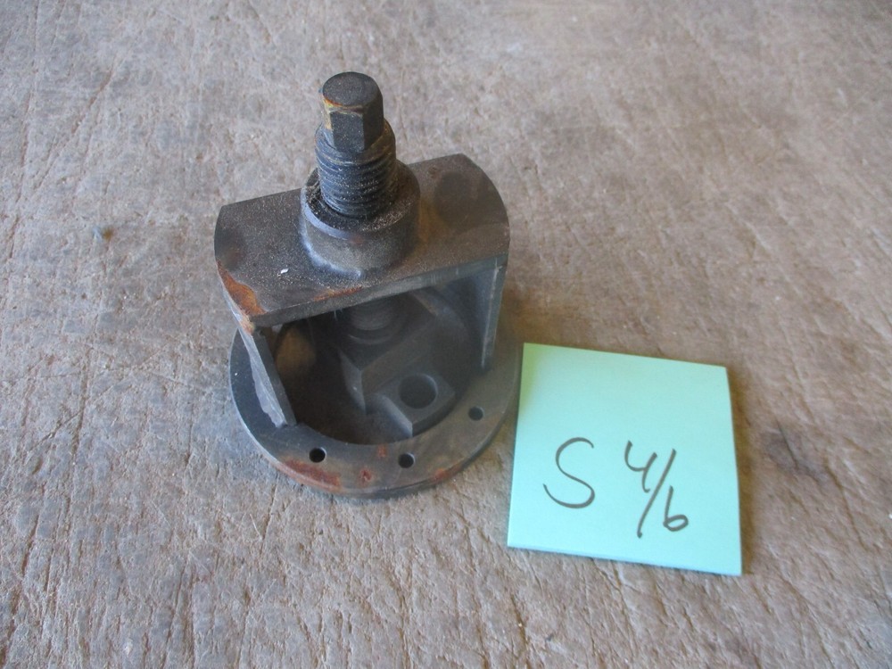 NOS Tool, PN 3164661 Cummins Front Crankshaft Seal Remover