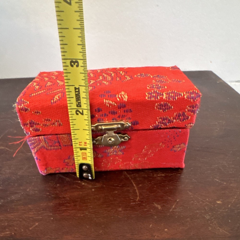 Metal Silver Baoding Balls Hand Exercise Set with Decorative Box, BAL010