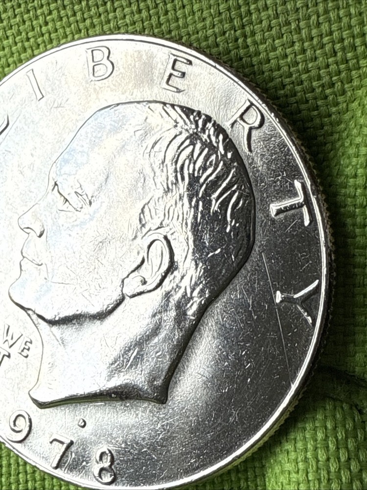 1978 D Eisenhower Ike Dollar Coin $1