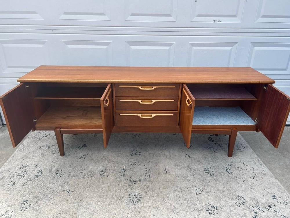 1960's Mid Century Teak Credenza/Sideboard/Buffet