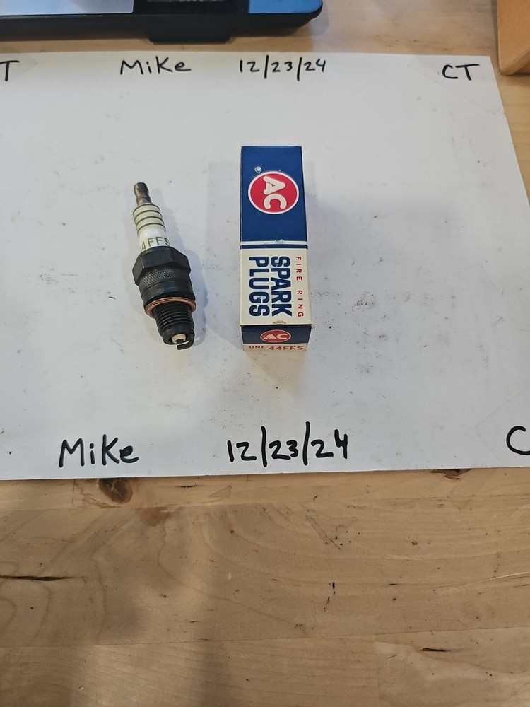AC Fire Ring Spark Plug # 44FFS with 4 EQUAL GREEN STRIPE RINGS