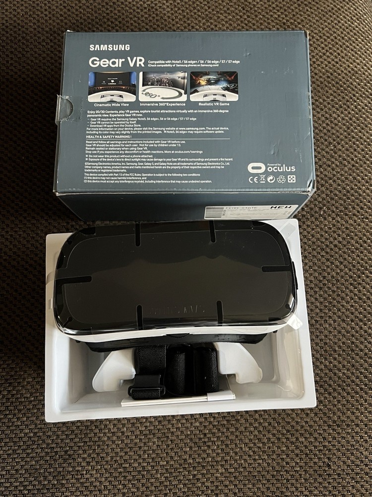 Samsung Gear VR Oculus Virtual Reality 2019