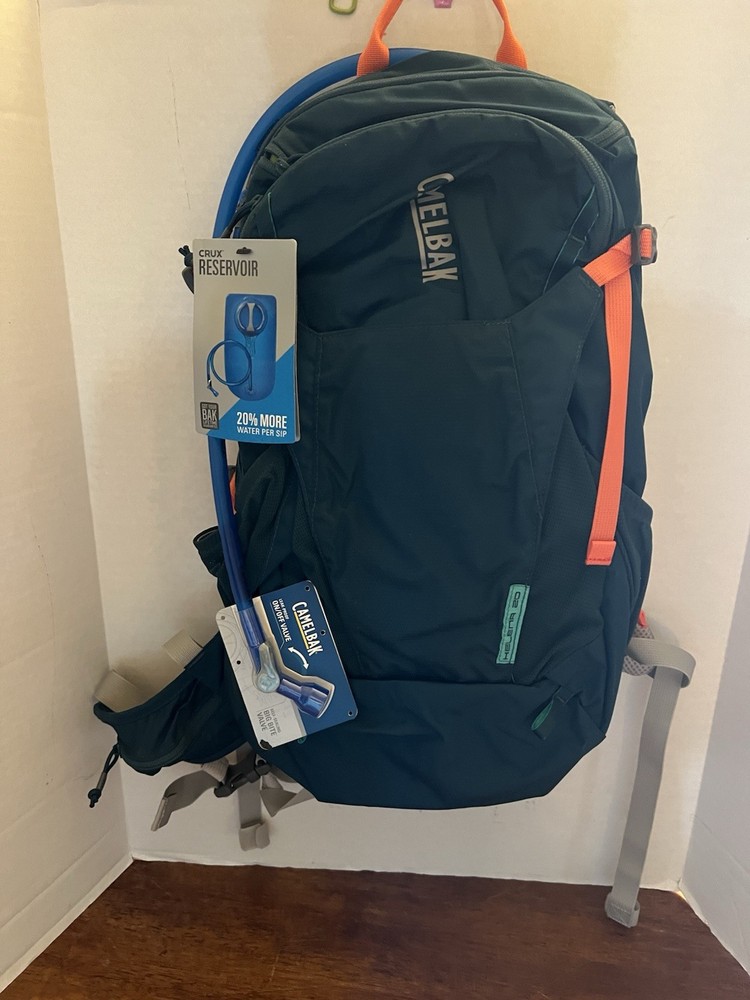 Camelback Helena 20 Hydration Pack Backpack New