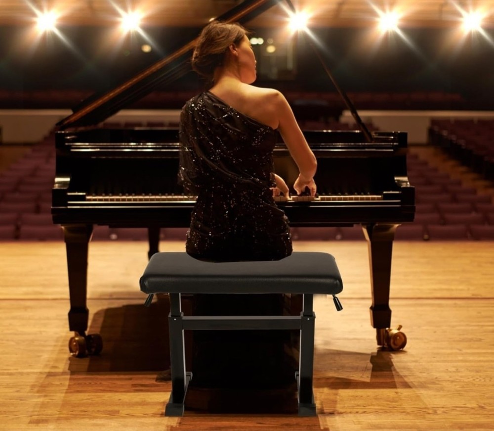 piano bench