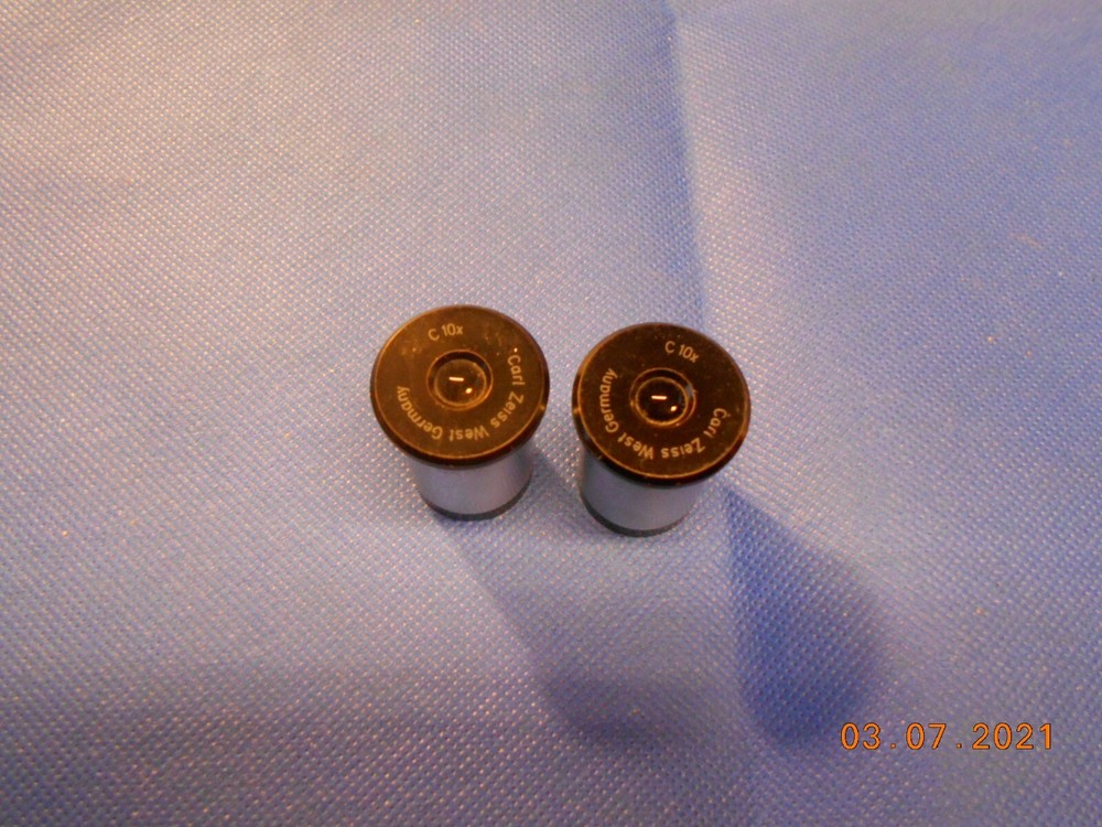 LEITZ   MICROSCOPE EYEPIECES PAIR C10X